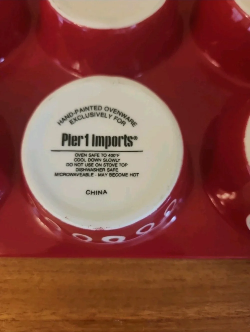 Pier 1 Imports 6 Muffin Pan Tray Christmas Presents Hand Painted Ovenware